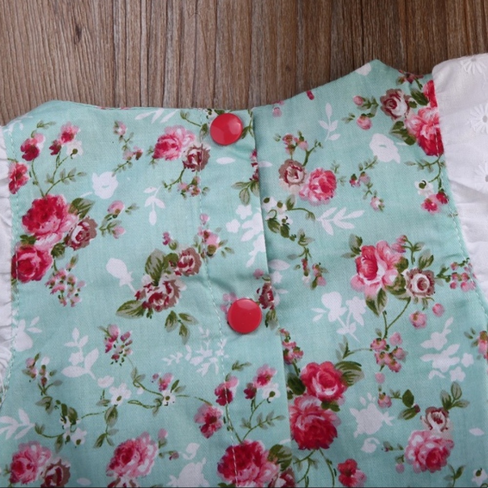🆕Cute baby girl ruffle bow trim romper - Picture 3 of 6
